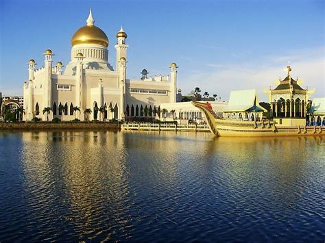 capital city brunei|begawan 100 brunei.